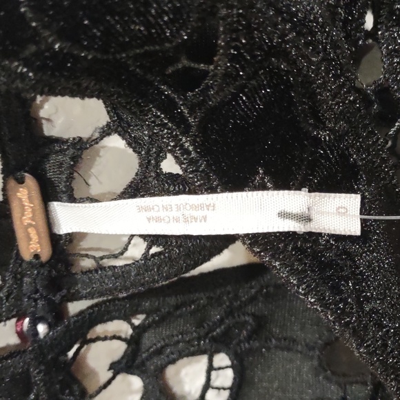 FREE PEOPLE HEARTS LONG SLEEVE BLOUSE. - Picture 14 of 16